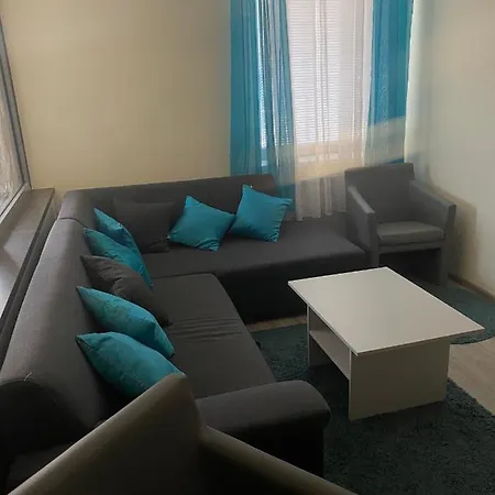 Garni S.o.g.* * * Trencin