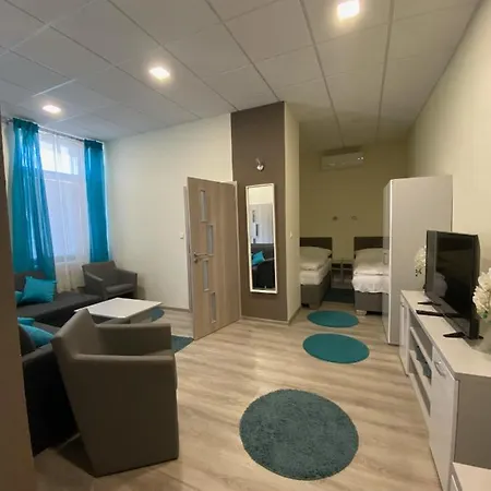 Hotel Garni S.o.g.* * * 3*