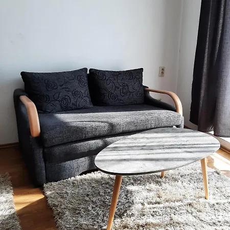 Garni S.o.g.* * * 3*