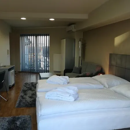 ホテル Garni S.o.g.* * *